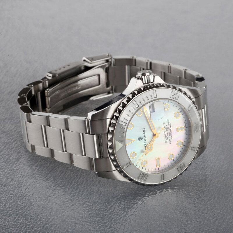steinhart ocean 39 white