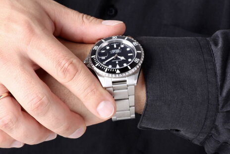 Why should I buy the Steinhart watch instead of others?